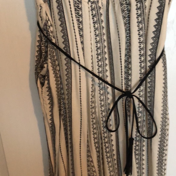 Jessica Simpson Romper size Large - Picture 3 of 5